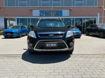 Usata Ford Kuga Individual 136 CV (100 kW) 2010 Nero SUV