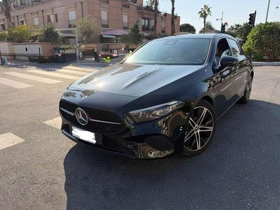 Usata Mercedes A180 Advanced 136 CV (100 kW) 2025 Nero Berlina