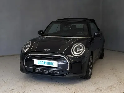 Usata Mini Cooper Cabriolet Classic 135 CV (99 kW) 2023 Blu Cabrio