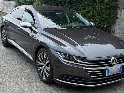 Usata VW Arteon Elegance 150 CV (110 kW) 2019 Grigio Berlina