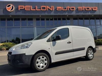 Usata Peugeot Partner 98 CV (72 kW) 2013 Bianco Monovolume