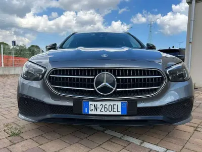 Usata Mercedes E220