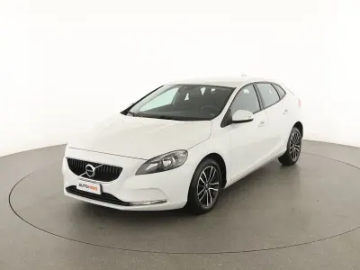 Usata Volvo V40 120 CV (88 kW) 2018 Bianco Station wagon