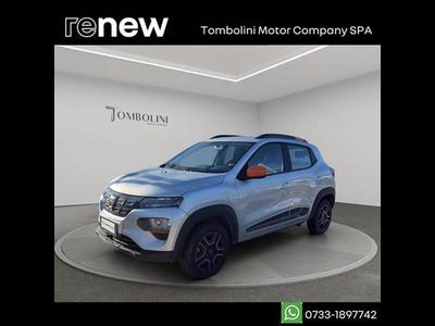Usata Dacia Spring Comfort Plus 33 kW (45 CV) 2022 Grigio chiaro Utilitaria