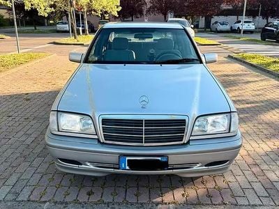 Gebraucht Mercedes C180 Classic 122 PS (89 kW) 1999 Grau Limousine