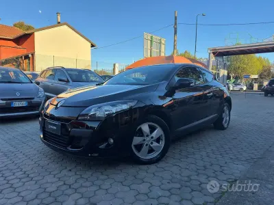 Usata Renault Mégane Coupé 110 CV (80 kW) 2011 Nero Coupé