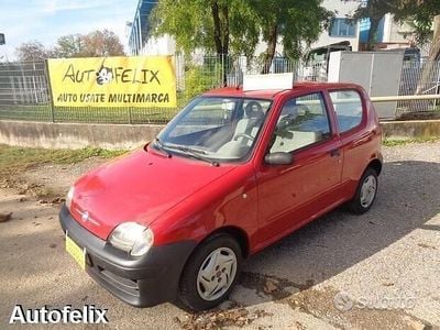 Usata Fiat 600 Active 54 CV (39 kW) 2009 Rosso Berlina