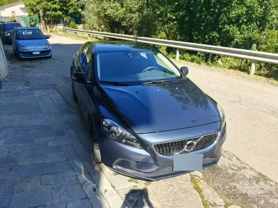 Usata Volvo V40