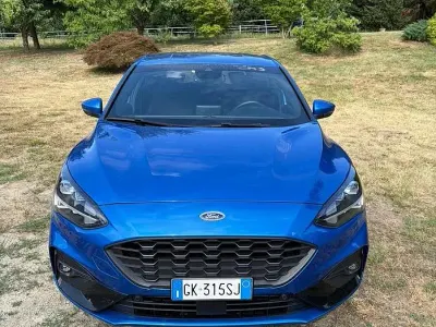 Usata Ford Focus ST 125 CV (91 kW) 2020 Bluazzurro Berlina