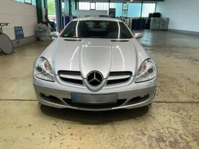 Usata Mercedes SLK350 272 CV (200 kW) 2004 Argento Cabrio