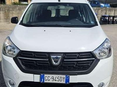 Usata Dacia Dokker Comfort 90 CV (66 kW) 2019 Bianco Monovolume