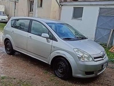 Grigio Usata 2005 Toyota Corolla Verso Monovolume | 1550 €