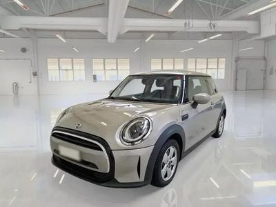 Occasion Mini Cooper Essential 136 ch (100 kW) 2023 Gris Citadine