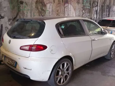 Usata Alfa Romeo 147 Progression 120 CV (88 kW) 2008 Bianco Utilitaria
