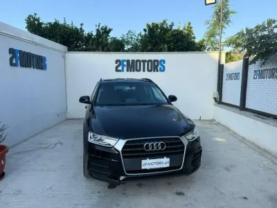 Usata Audi Q3 Ambiente 150 CV (110 kW) 2016 Nero SUV