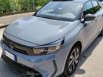 Usata Opel Corsa S 101 CV (74 kW) 2025 Grigio Utilitaria