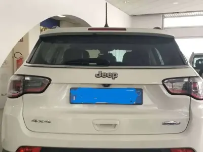 Usata Jeep Compass Limited 120 CV (88 kW) 2018 Bianco SUV