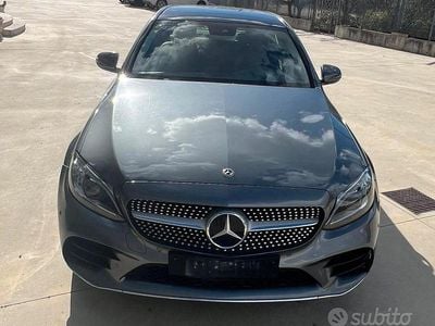 Gebraucht Mercedes C220 136 PS (100 kW) 2019 Grau Limousine