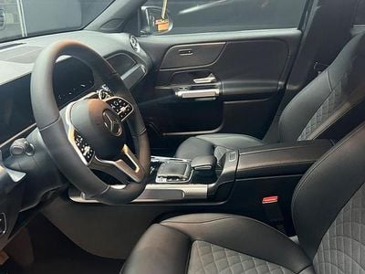 Usata Mercedes GLB200 116 CV (85 kW) 2021 Nero SUV
