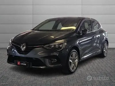 Käytetty Renault Clio V Intens 116 HP (85 kW) 2020 Harmaa Sedan