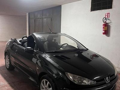 Usata Peugeot 206 CC 2005 Nero Cabrio