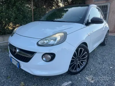 Usata Opel Adam 69 CV (50 kW) 2013 Bianco Utilitaria
