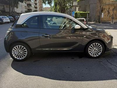 Usata Opel Adam 87 CV (63 kW) 2013 Utilitaria