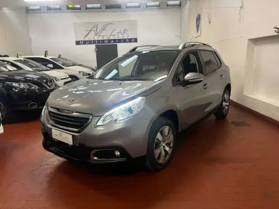 Usata Peugeot 2008 Allure 82 CV (60 kW) 2013 Grigio SUV
