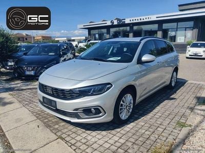 Usata Fiat Tipo Life 100 CV (73 kW) 2021 Argento metalizzato Station wagon