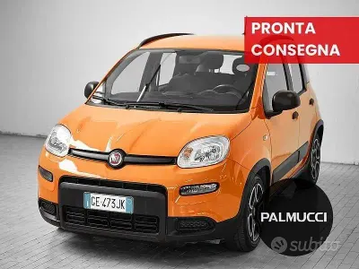 Usata Fiat Panda City Life 70 CV (51 kW) 2021 Arancione Utilitaria