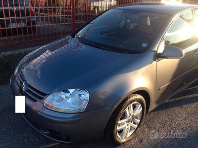Usata VW Golf VI 102 CV (75 kW) 2008 Grigio Utilitaria
