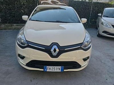 Usata Renault Clio IV Life 75 CV (55 kW) 2017 Other Berlina