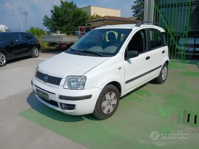 Usata Fiat Panda Dynamic 60 CV (44 kW) 2005 Bianco Utilitaria