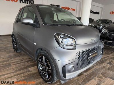 Usata Smart ForTwo Electric Drive Pulse 60 kW (82 CV) 2022 Grigio scuro Cabrio