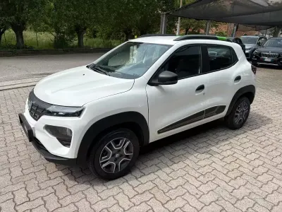 Usata Dacia Spring Comfort Plus 19 kW (26 CV) 2021 Bianco Utilitaria