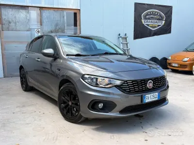 Usata Fiat Tipo S 120 CV (88 kW) 2017 Grigio Berlina