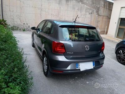 Usata VW Polo 90 CV (66 kW) 2016 Grigio Berlina