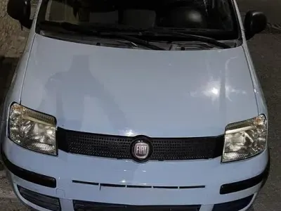 Usata Fiat Panda 69 CV (50 kW) 2012 Blu Utilitaria