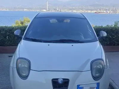 Usata Alfa Romeo MiTo Quadrifoglio 170 CV (125 kW) 2010 Bianco Utilitaria