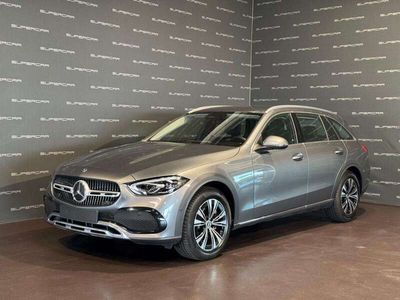 Usata Mercedes C220 200 CV (147 kW) 2023 Grigio scuro Station wagon