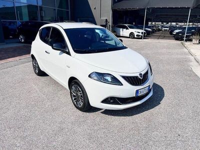 Usata Lancia Ypsilon S 69 CV (50 kW) 2023 Bianco Utilitaria