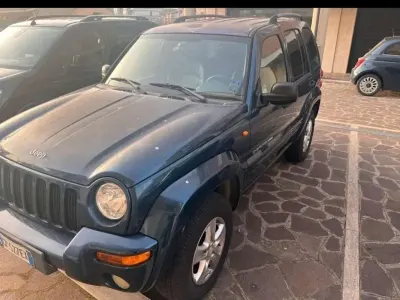 Second-hand Jeep Cherokee Limited 150 CP (110 kW) 2004 SUV