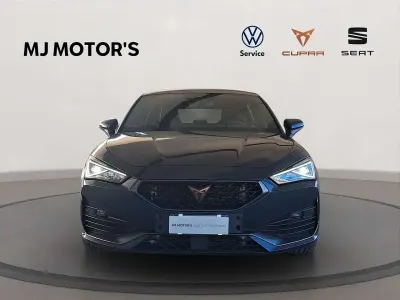Gebraucht Cupra Leon 150 PS (110 kW) 2024 Grau Kleinwagen