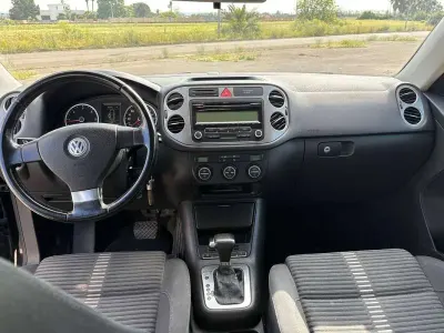 Usata VW Tiguan 140 CV (102 kW) 2010 Nero SUV