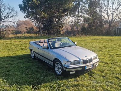 Usata BMW 320 Cabriolet Comfort Edition 150 CV (110 kW) 1999 Grigio Cabrio