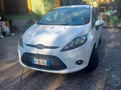 Usata Ford Fiesta 82 CV (60 kW) 2010 Utilitaria