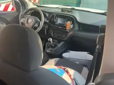 Usata Fiat Doblò 105 CV (77 kW) 2020 Bianco Monovolume