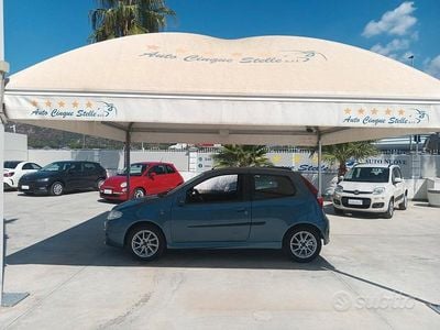 Usata Fiat Punto Sport 59 CV (43 kW) 2006 Blu Utilitaria