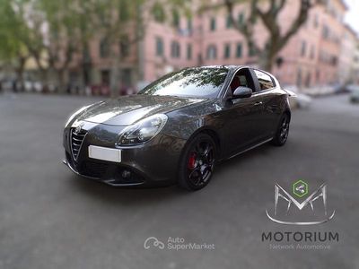 Usata Alfa Romeo Giulietta Quadrifoglio Verde 241 CV (177 kW) 2015 Rosso Berlina