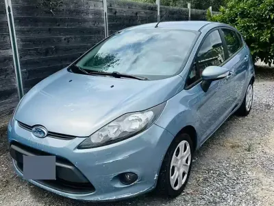 Usata Ford Fiesta 82 CV (60 kW) 2009 Berlina